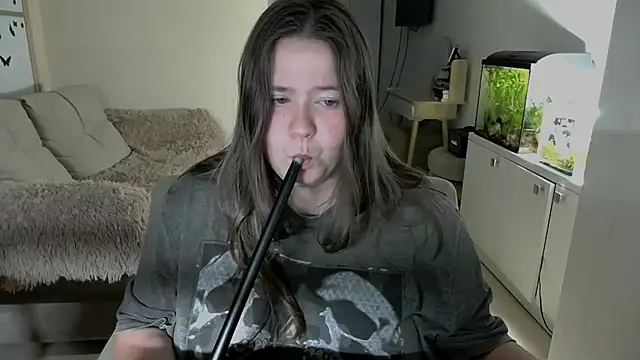 remirann  online show from 3, 3, 2025