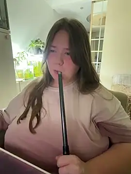 remirann  online show from 19, 10, 2025