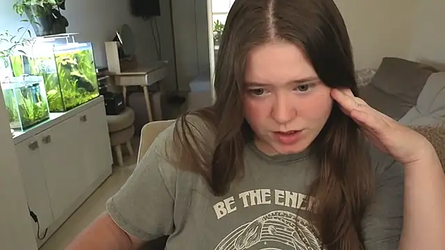 remirann  online show from 6, 11, 2025