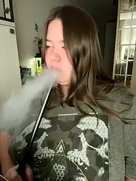 remirann  online show from 6, 12, 2024