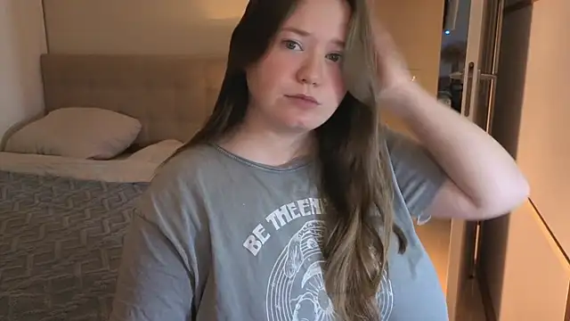 remirann  online show from 20, 10, 2025