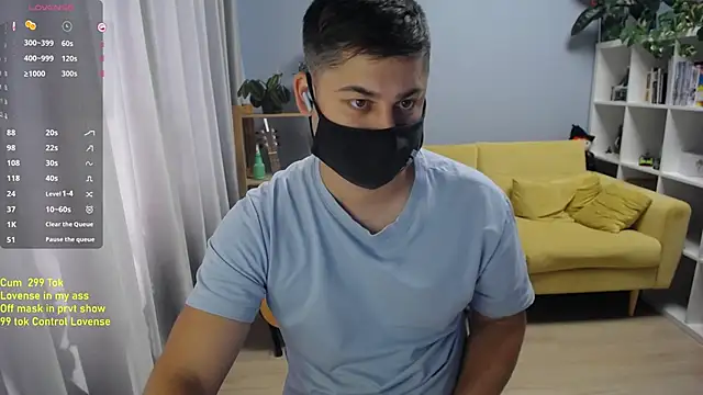 Snapshot of Tomguys chatting on 4, 6, 2026 Tomguys online show from 4, 6, 2026
