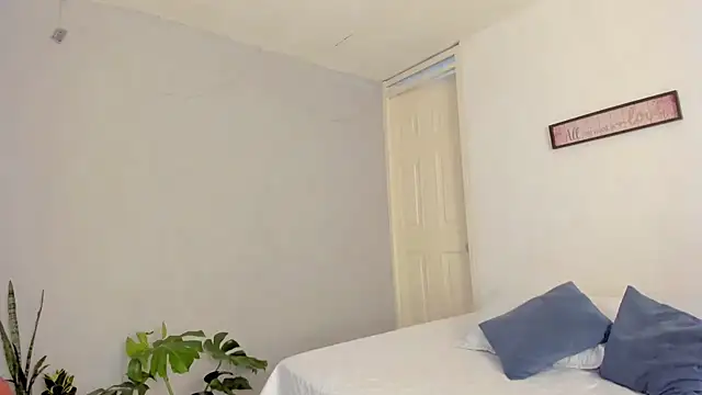 rosaaliiaa1 online show from 9, 1, 2026