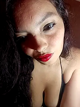 Melanymartinez105 online show from 4, 4, 2026