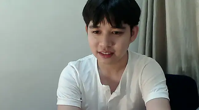 Snapshot of alfonsoasiancutie chatting on 24, 12, 2024 alfonsoasiancutie online show from 24, 12, 2024