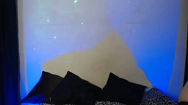 Agatha Tenebris online show from 6, 3, 2025