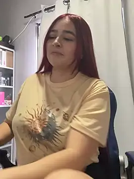 Marie Castelzc online show from 26, 2, 2025