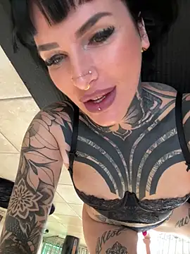 InkedBiitch online show from 12, 3, 2025
