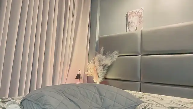 Carrie Colbyxx online show from 4, 12, 2024