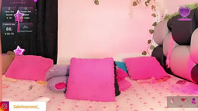 sabrinamossii online show from 17, 5, 2026