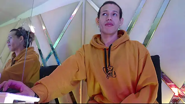 StefyFerrer online show from 26, 10, 2025