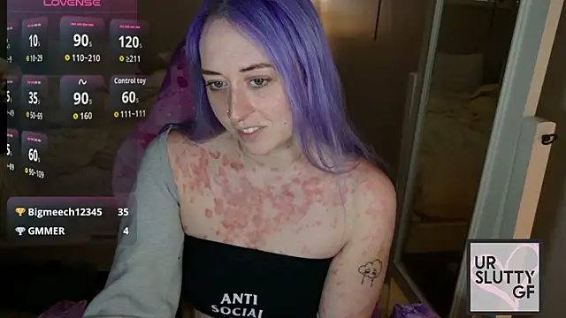 ursluttygf online show from 17, 4, 2026