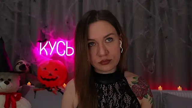  LadyMargo  online show from 28, 10, 2025
