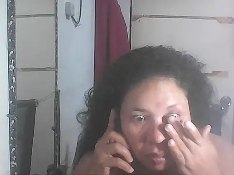 hotwet mama4uxx online show from 28, 11, 2025