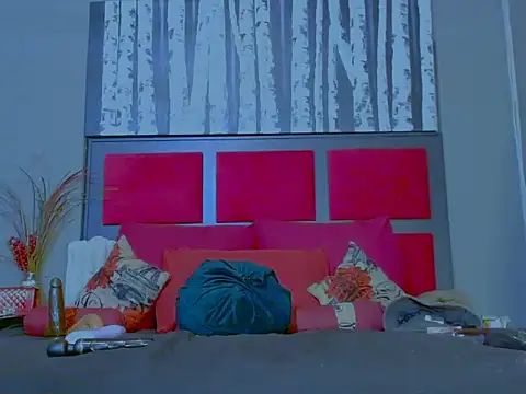 MissParis26 online show from 23, 10, 2025