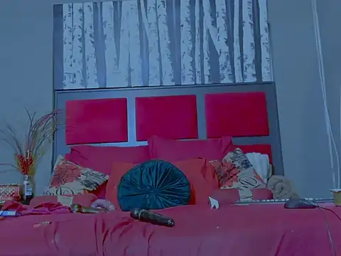 MissParis26 online show from 16, 10, 2025