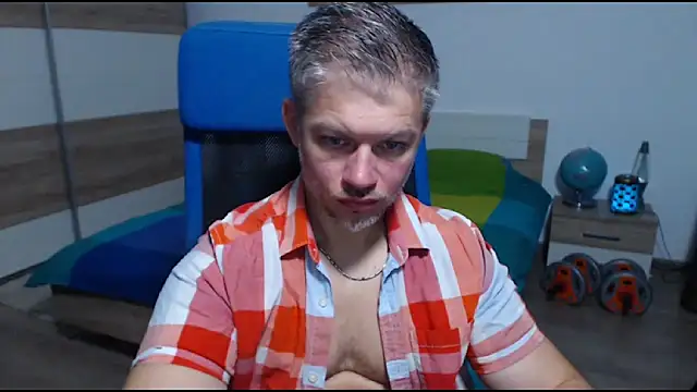 RobbyShawz online show from 5, 10, 2025