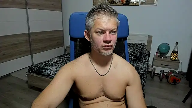 Snapshot of RobbyShawz chatting on 11, 7, 2026 RobbyShawz online show from 11, 7, 2026