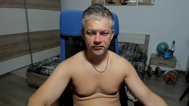 Snapshot of RobbyShawz chatting on 6, 7, 2026 RobbyShawz online show from 6, 7, 2026