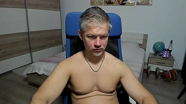 Snapshot of RobbyShawz chatting on 17, 7, 2026 RobbyShawz online show from 17, 7, 2026