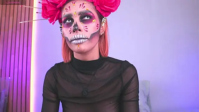 mia-reeves online show from 31, 10, 2025