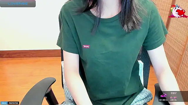 Snapshot of Ayase_momo chatting on 24, 6, 2026 Ayase momo online show from 24, 6, 2026