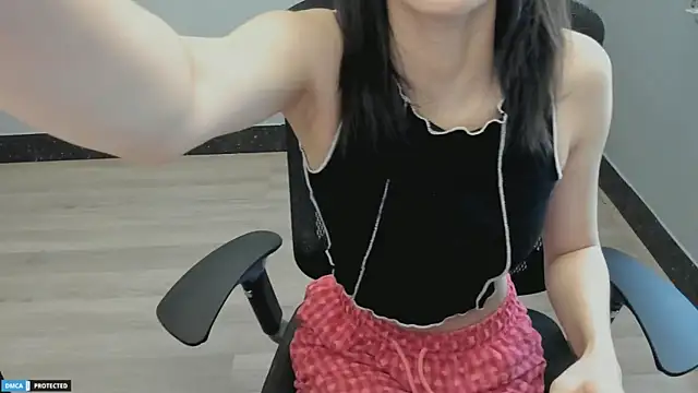 Ayase momo online show from 15, 3, 2025