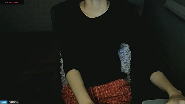 Ayase momo online show from 21, 3, 2025