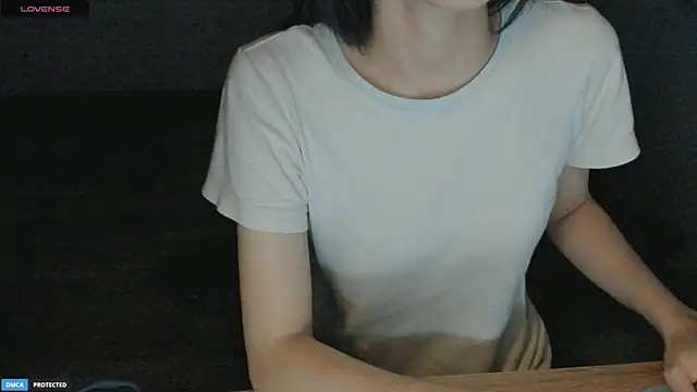 Ayase momo online show from 3, 3, 2025