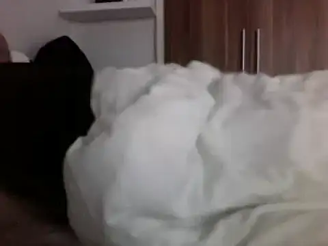 Snapshot of Cezar993 chatting on 13, 1, 2025 Cezar993 online show from 13, 1, 2025