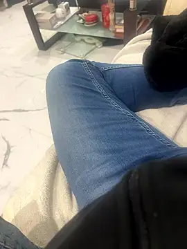 Cezar993 online show from 8, 1, 2026