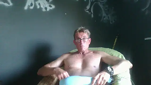 xykenrahxh online show from 8, 3, 2025