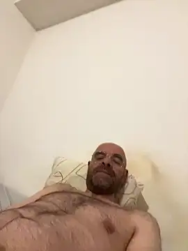 slim1976006 online show from 18, 5, 2026