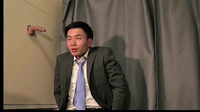 Snapshot of asiahot_liam chatting on 6, 11, 2025 asiahot liam online show from 6, 11, 2025