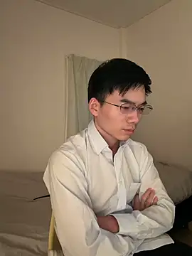 asiahot liam online show from 5, 2, 2026