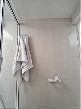 MariaPau 83 online show from 5, 12, 2025