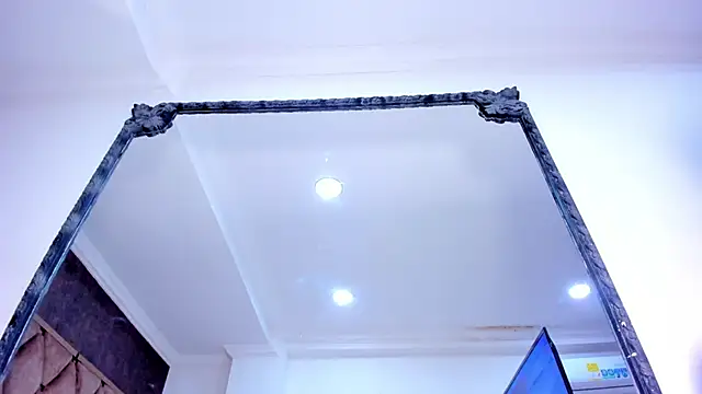 Rianamanson online show from 28, 10, 2025