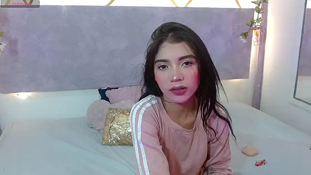 Sweetcristin online show from 8, 9, 2025