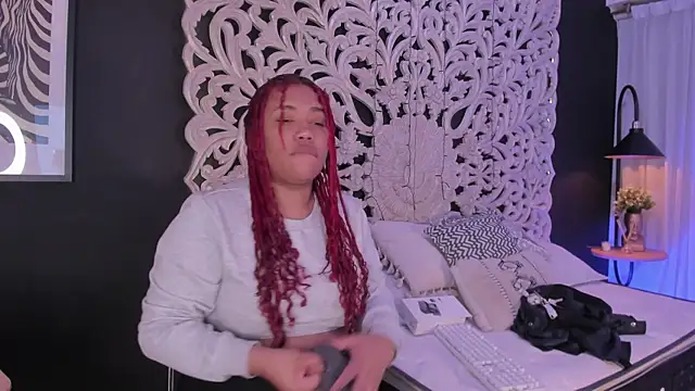 pamela doll3 online show from 5, 11, 2025