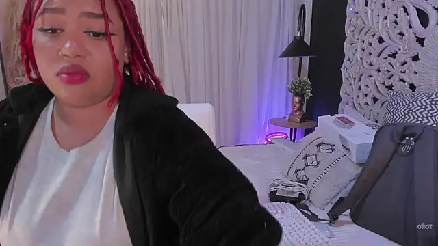 pamela doll3 online show from 17, 10, 2025