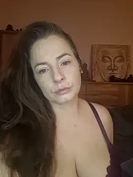 cristalines online show from 10, 9, 2025