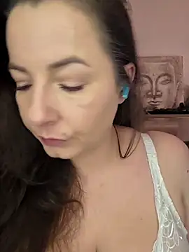 cristalines online show from 11, 4, 2026