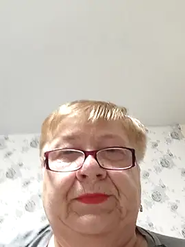 Snapshot of Lena_Gaby chatting on 7, 7, 2026 Lena Gaby online show from 7, 7, 2026