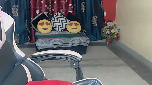 Naiaa-mylove online show from 10, 3, 2025