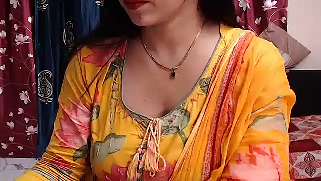 Naiaa-mylove online show from 10, 7, 2026