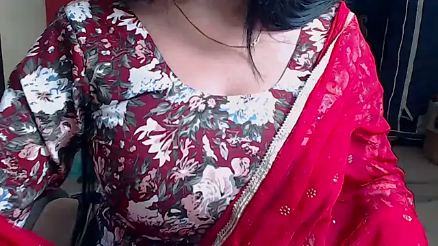 Naiaa-mylove online show from 5, 12, 2025