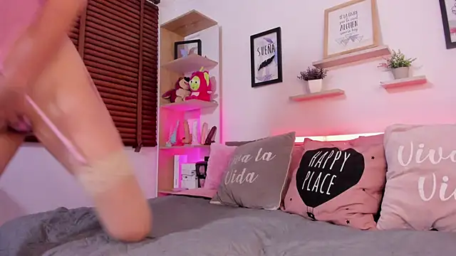 Nata Villalobos online show from 25, 4, 2026