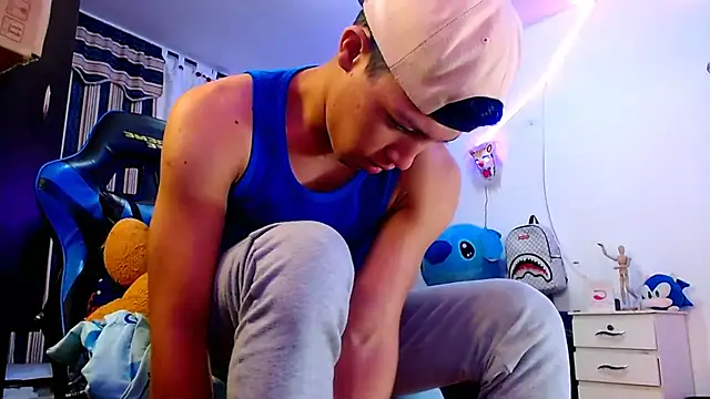 Snapshot of littleyork chatting on 2, 10, 2025 littleyork online show from 2, 10, 2025