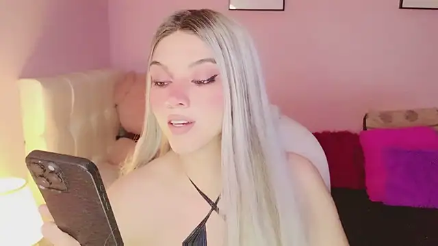 Snapshot of EvaEvangeline chatting on 20, 6, 2026 EvaEvangeline online show from 20, 6, 2026