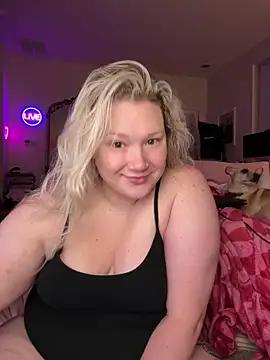PiggyRose online show from 23, 5, 2026